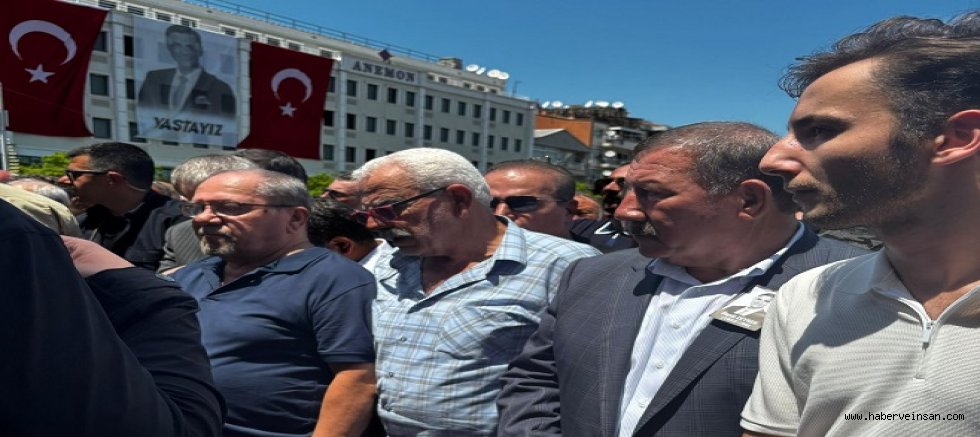 Başkan Topuz, Ferdi Zeyrek’i Sonsuzluğa Uğurladı