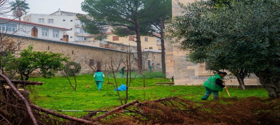 Belediye, Bayram Öncesi Hazırlıklarını Tamamladı
