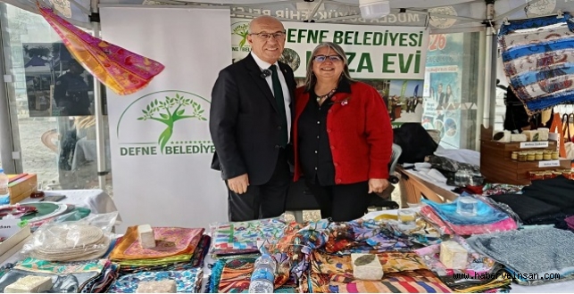 Datça’da Badem Çiçeği Festivali Devam Ediyor!