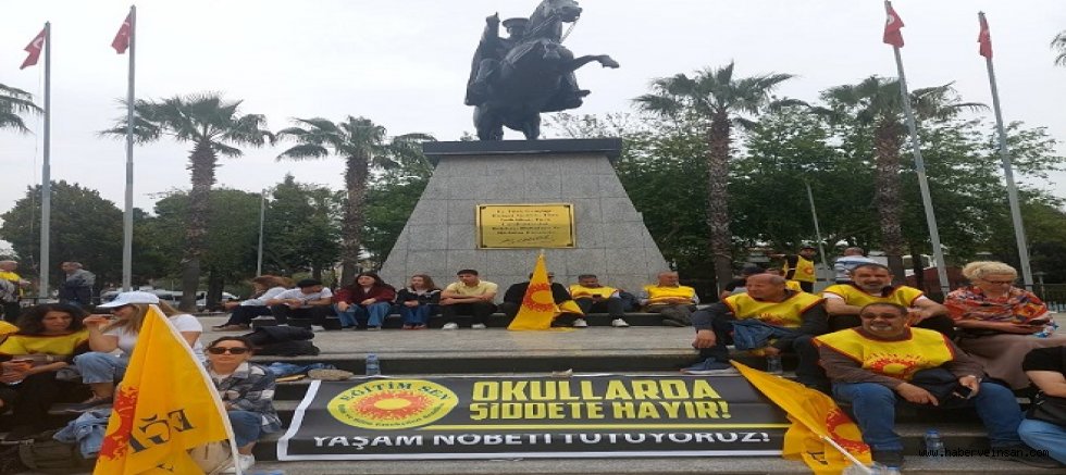 Eğitim Sendikaları, Okullardaki Şiddete Karşı Oturma Eyleminde