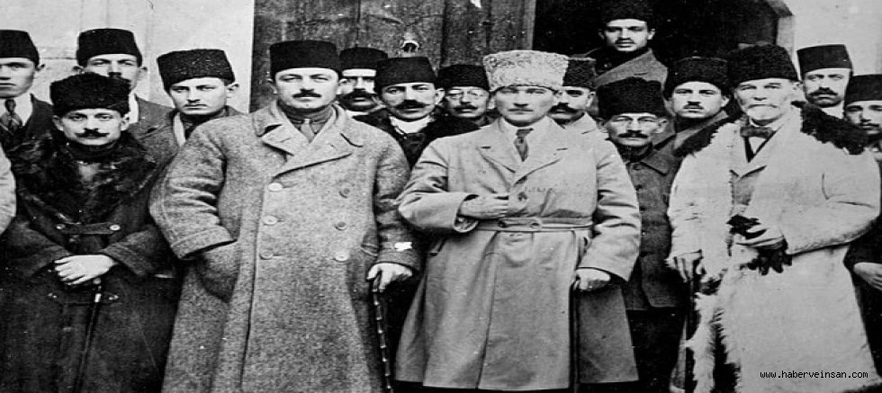 Mustafa Kemal’in İstifasından, Ders Çıkarmak