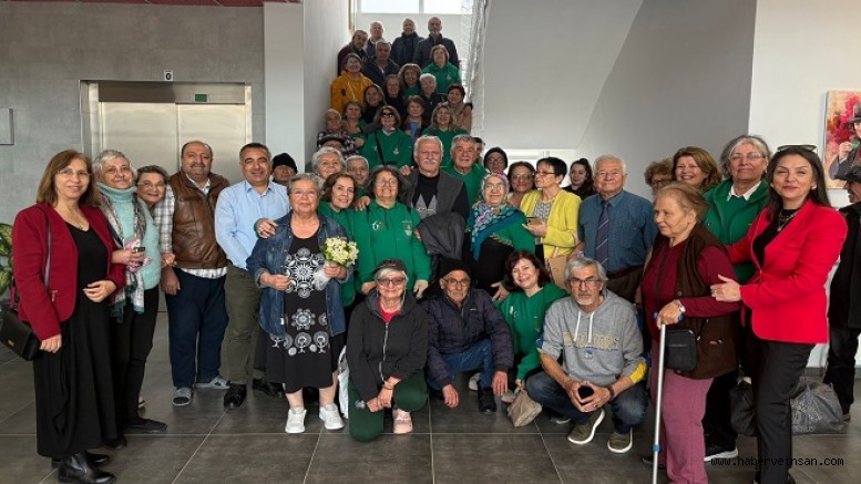 Milas Tazelenme Üniversitesi Öğrencilerinden Huzurevi Ziyareti