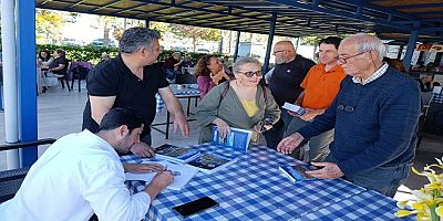 Arkeolog Selahattin Aydın, Kitabını İmzaladı