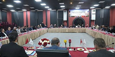 Belediye Başkanı Topuz, Ağaoğlu Projesiyle Kumocağı İddialarına Yanıt Verdi, İki Yıllık Çalışmalarını Değerlendirdi