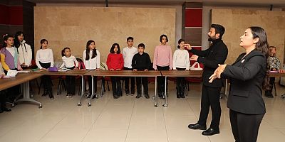 Büyükşehir Konservatuvarında Çocuklar Hem Öğreniyor Hem Eğleniyor