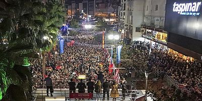 CHP Genel Başkanı Özel: “Mahkemeden Hakkaniyet İstiyoruz; Tutuksuz Yargılama İstiyoruz”
