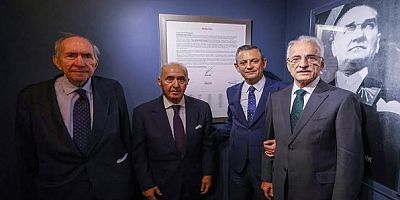 CHP'li Üç Genel Başkandan Ortak Açıklama: Özel'in Yanında Dimdik Durun!