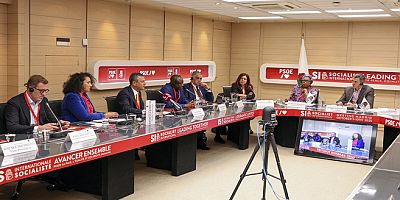 CHP Lideri Özel İspanya’da konuştu: “Türkiye’de Yaşanılanlar, Demokrasi Mücadelesi Verenleri Yakından İlgilendirmektedir!”