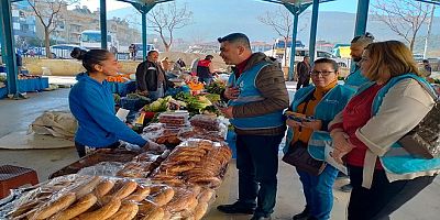 Devalı Mavi Yelekliler Akkent Pazarındaydı