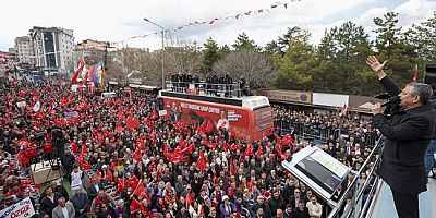 Emekliler, Çalışanlar İçin Ara Zam; Demokrasi İçin Ara Seçim Şarttır”