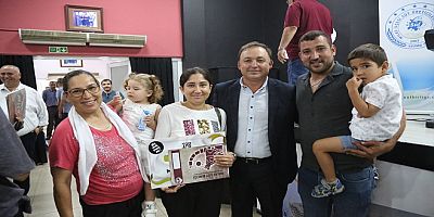 En Kaliteli Sütü Üreten Üreticiler Ödüllendirildi