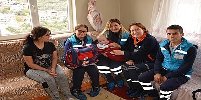 Hoş Geldin Bebek “Yaşama Sırası Sende” Projesi ile Yüzler Gülüyor