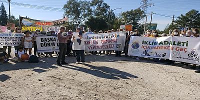 Küresel İklim Adaleti Eylemcileri, Yeniköy Termik Santrali Önünde Buluştu
