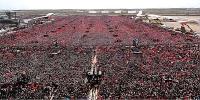 Maltepe'de Tarihi Miting: 2 Milyondan Fazla Yurttaş, Demokrasi ve Özgürlük İçin Buluştu