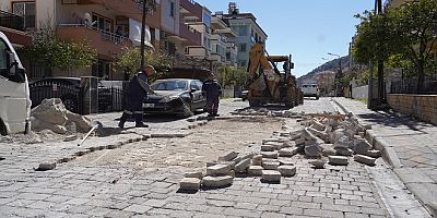 Milas Belediyesinden, Sorunlu Bademlik Caddesinde Düzenleme Çalışmaları