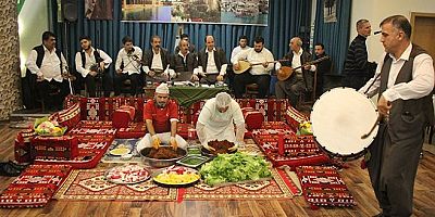 Milas’ta, Sıra Gecesi(*)