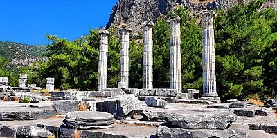 Söke’nin Antik Mirası Dünya Yolunda: Priene UNESCO İçin Masaya Yatırıldı